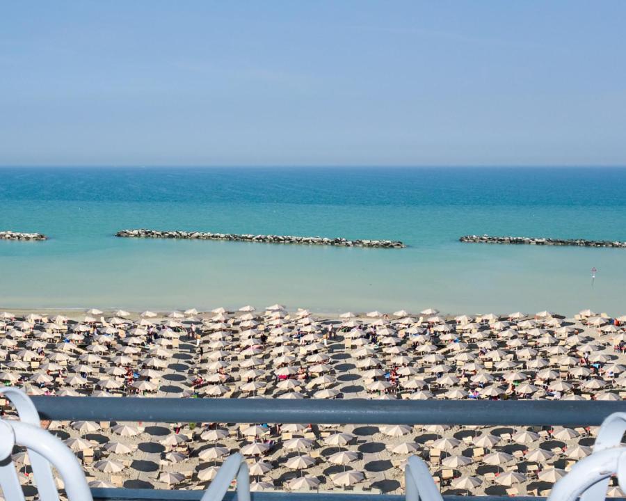 Hotel German'S Gatteo ภายนอก รูปภาพ